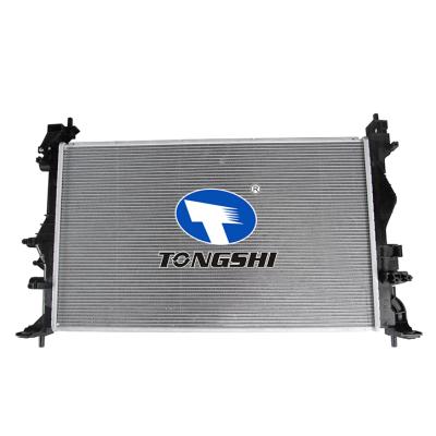 適用于CORSA E 1.0 i TURBO 14-//ADAM 1.0 TURBO 13- GAS MT散熱器