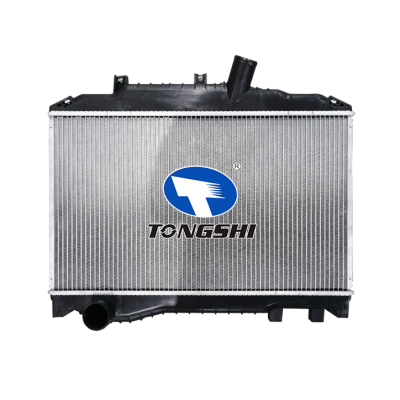 適用于 HINO MT 散熱器