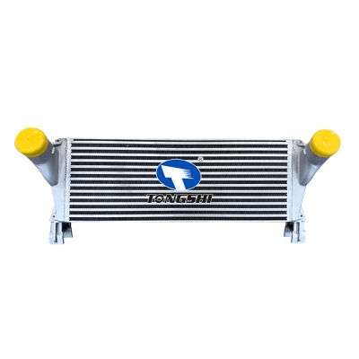 適用于??道奇?DODGE?6.7L?CUMMINS?13-18??中冷器
